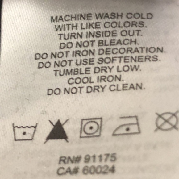 Fila Black Pastel Logo Crewneck Sweatshirt size XL - Picture 11 of 12